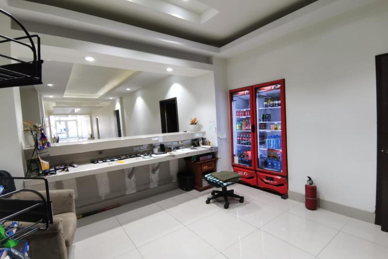 Capital O Hotel Plaza, Mexicali Ngoại thất bức ảnh