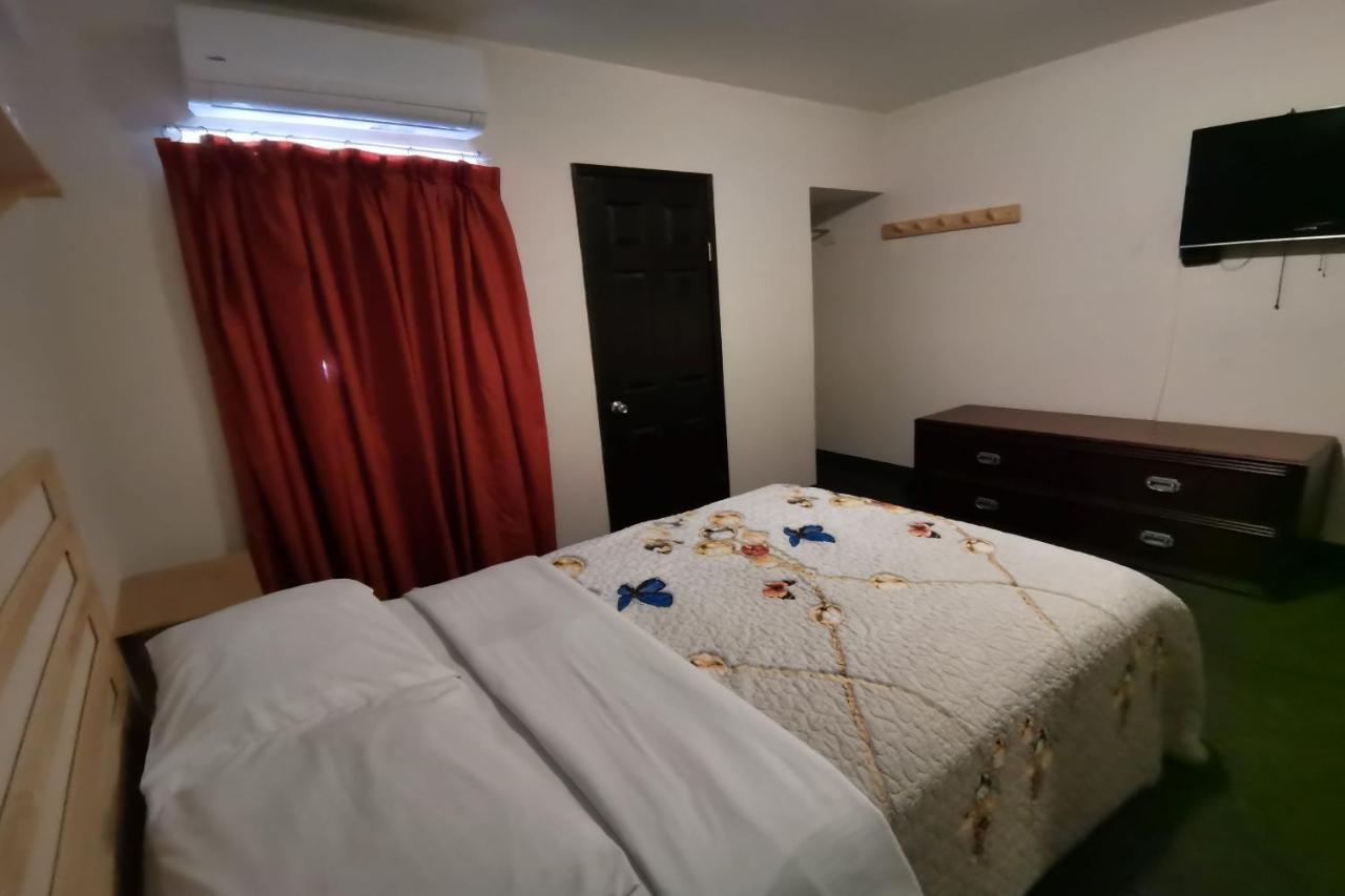 Capital O Hotel Plaza, Mexicali Ngoại thất bức ảnh