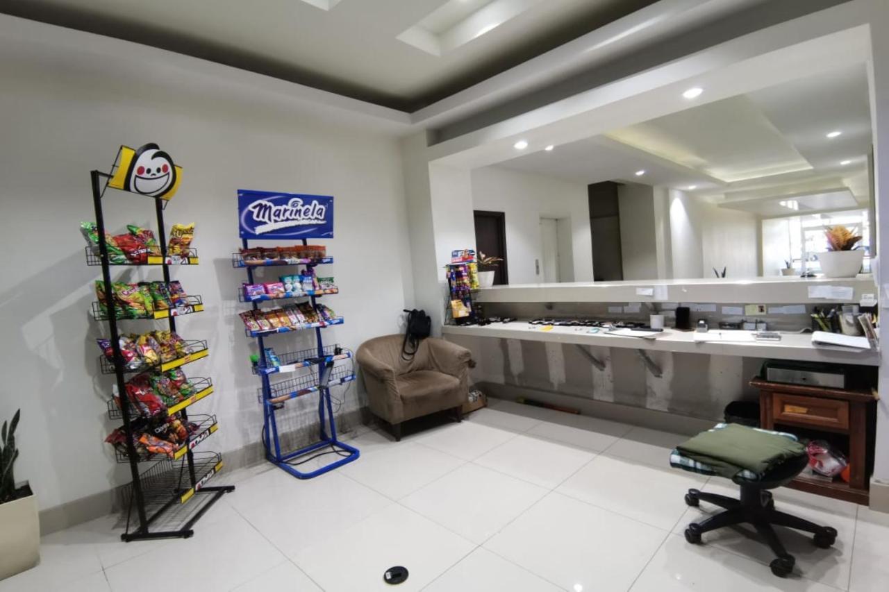Capital O Hotel Plaza, Mexicali Ngoại thất bức ảnh